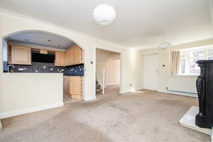 Photo 11- click for photo gallery